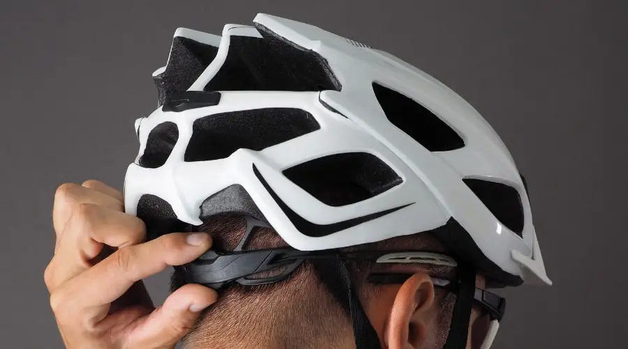 How do you fit a helmet size