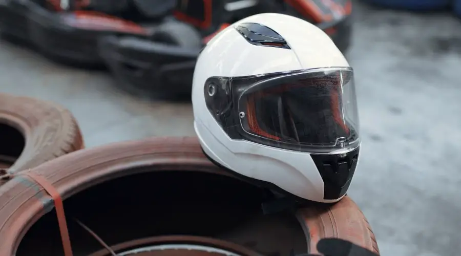 What helmet is best for car racing